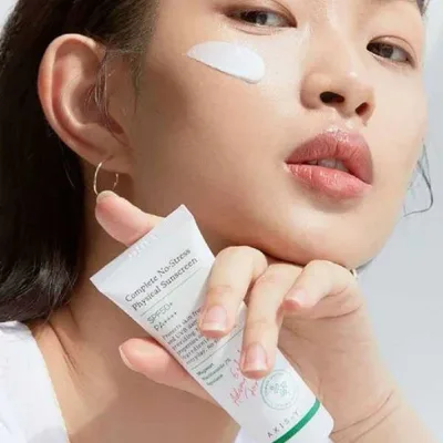 Axis-y complete no-stress physical sunscreen