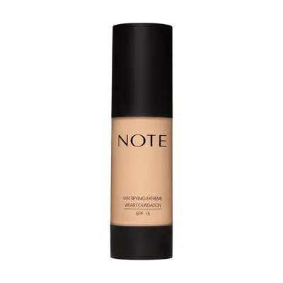 Mattifying Extreme Wear Foundation SPF 15